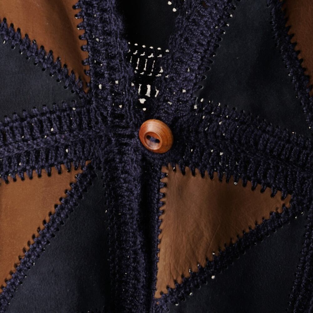 Vintage 1970s Suede Crochet Patchwork Vest Wooden Buttons Triangle Sleeveless - Picture 7 of 8